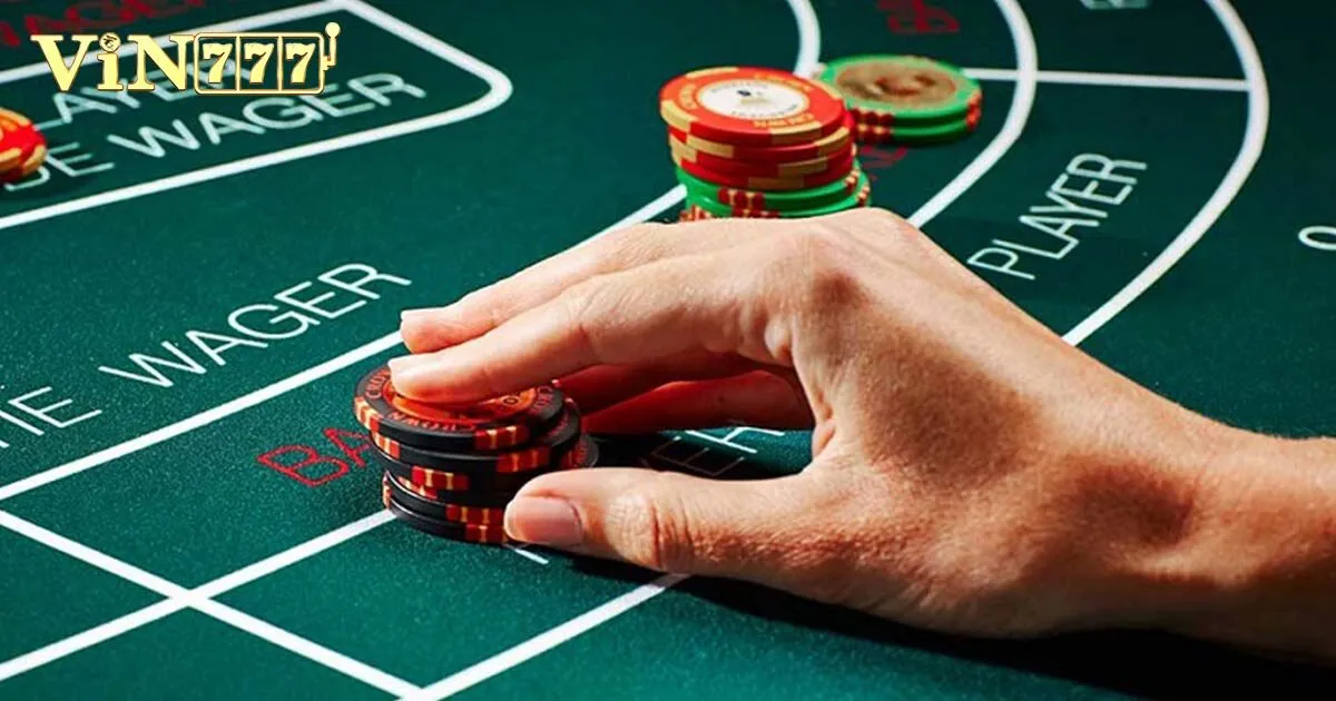 Giải nghĩa các thế bài Baccarat là gì?